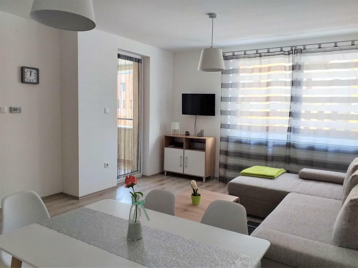 Hatvan Corner Apartments Дебрецен Екстер'єр фото