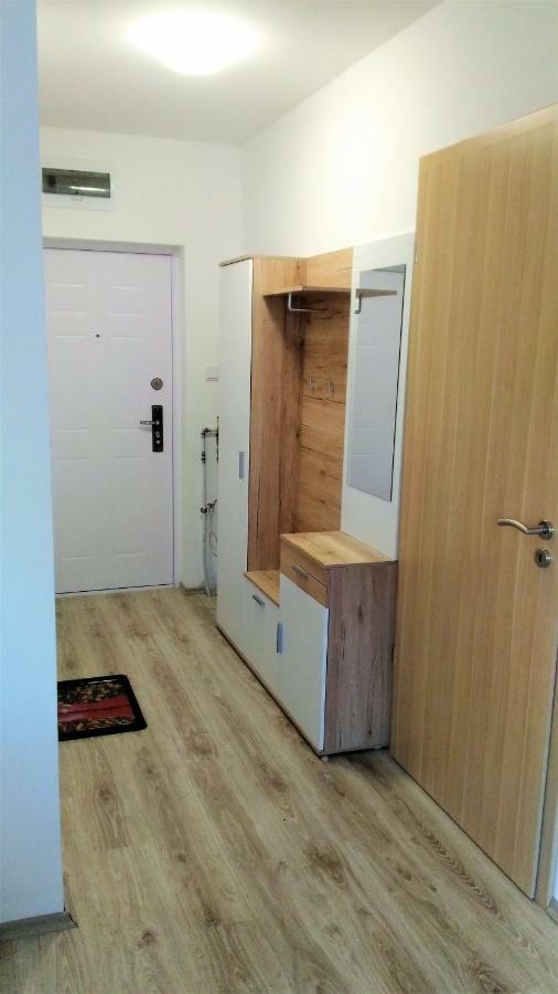 Hatvan Corner Apartments Дебрецен Екстер'єр фото
